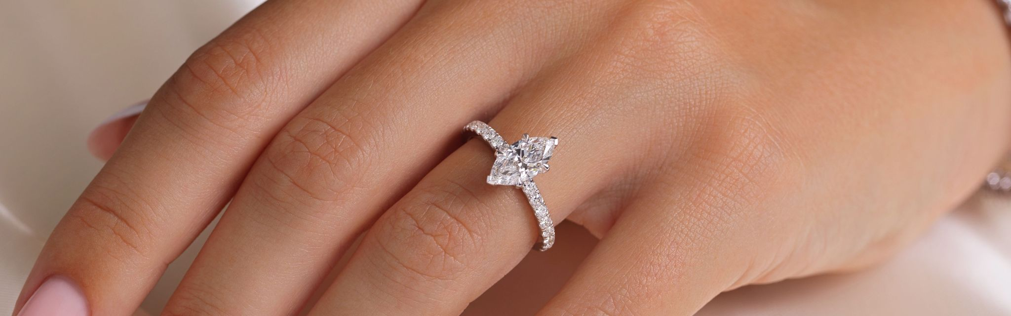 1 Carat Diamond Engagement Rings