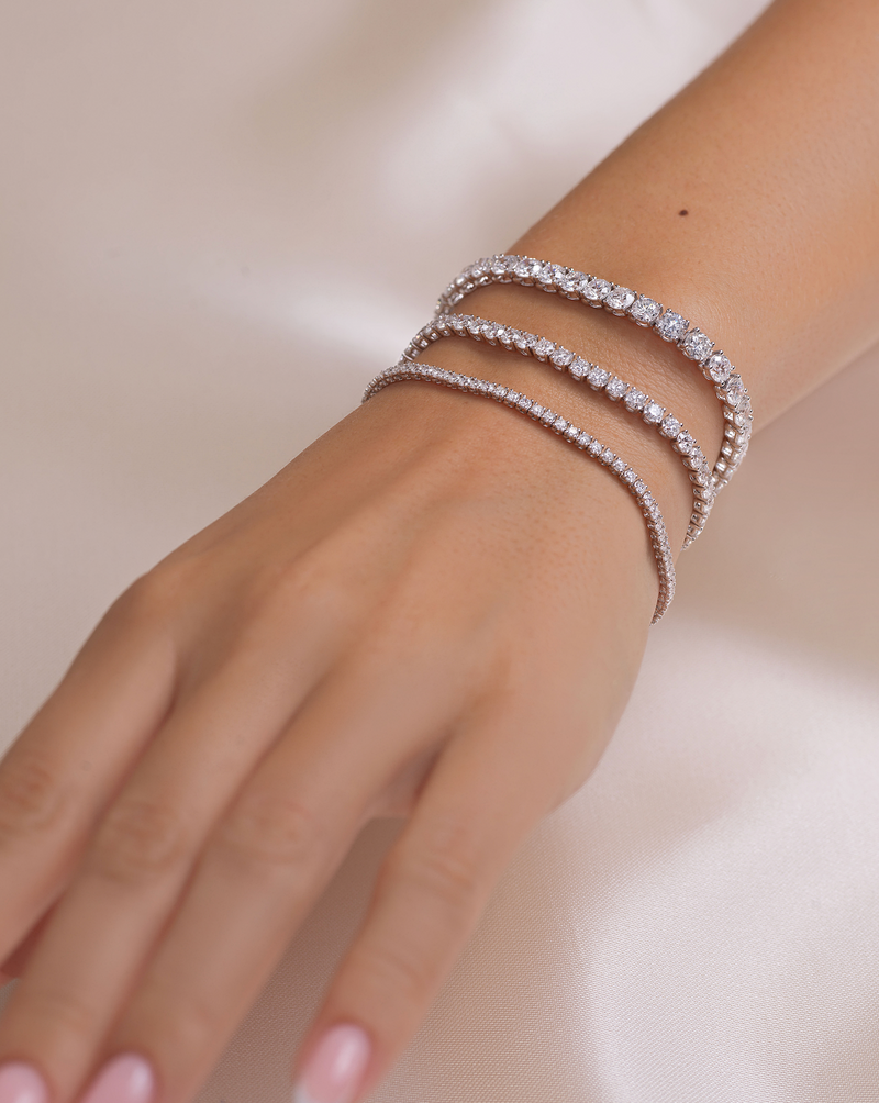 Tennis Bracelets: Ace Your Jewellery Game