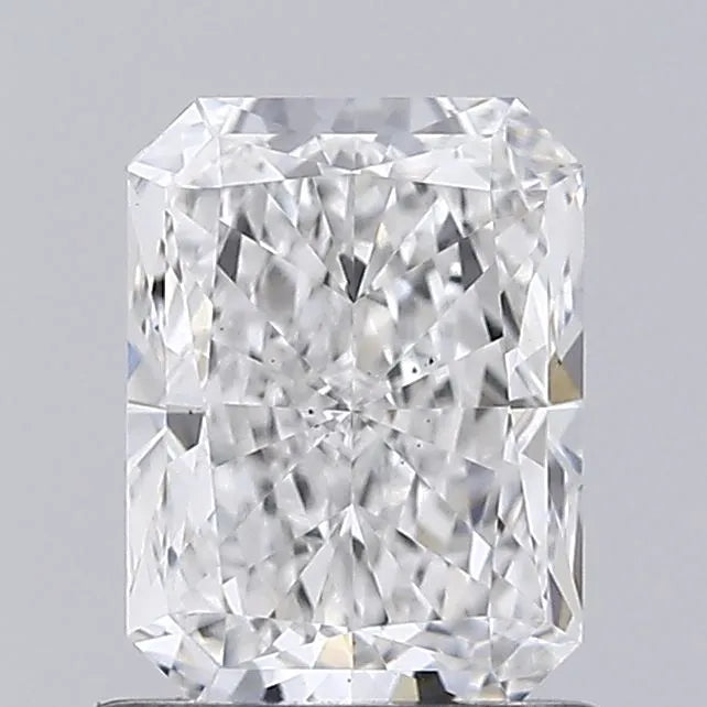 1.01ct Radiant Lab Grown Diamond (Colour E, Clarity VS2, IGI Certified)