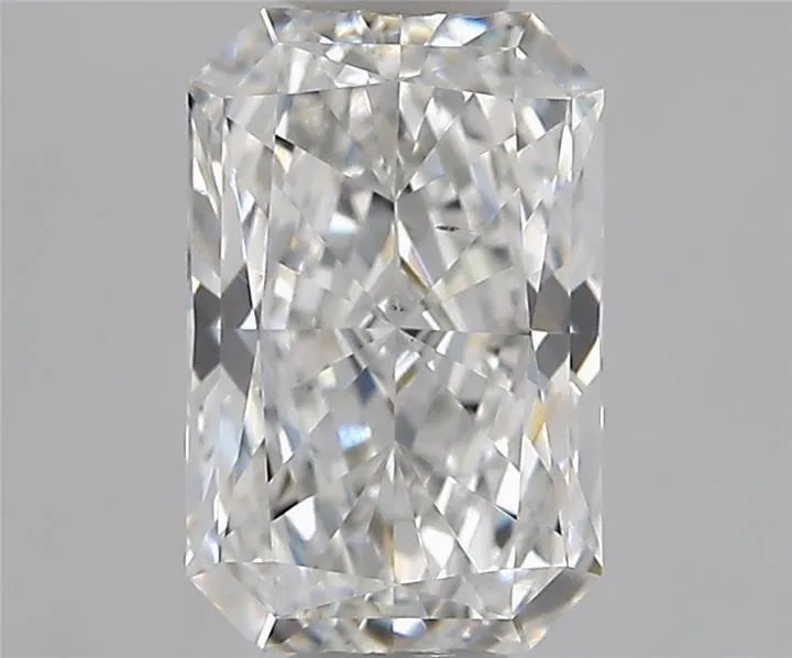1.01ct Radiant Lab Grown Diamond (Colour E, Clarity VS2, IGI Certified)