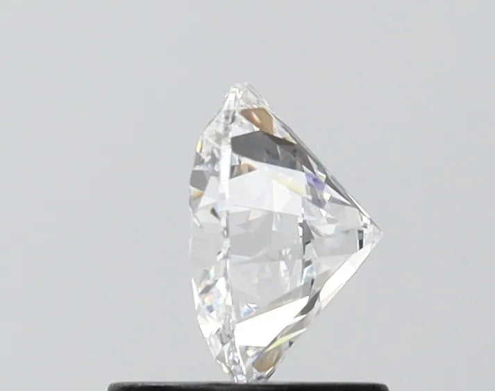 1.01ct Round Lab Grown Diamond (Colour D, Clarity VS2, Cut EX, IGI Certified)