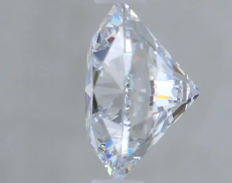 1.01ct Round Lab Grown Diamond (Colour F, Clarity VS2, Cut EX, IGI Certified)