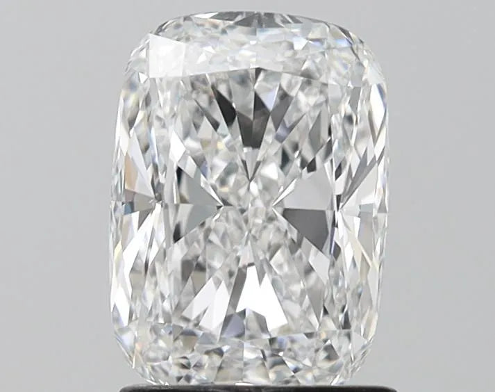 1.53ct Cushion brilliant Lab Grown Diamond (Colour E, Clarity VVS2, IGI Certified)