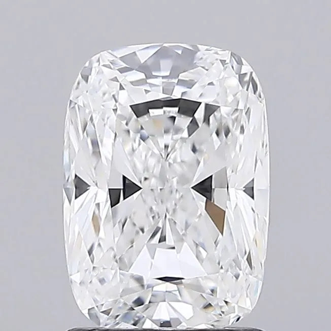 1.54ct Cushion modified Lab Grown Diamond (Colour E, Clarity VVS2, IGI Certified)