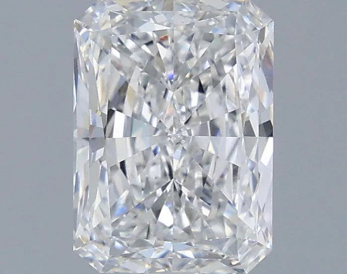 2.02ct Radiant Lab Grown Diamond (Colour E, Clarity VVS2, IGI Certified)