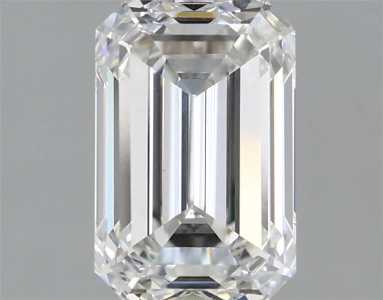2.59ct Emerald Lab Grown Diamond (Colour E, Clarity VS2, IGI Certified)
