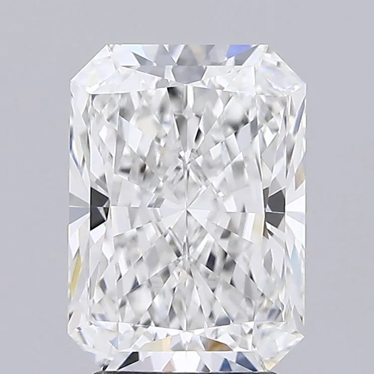 3.00ct Radiant Lab Grown Diamond (Colour E, Clarity VS1, IGI Certified)