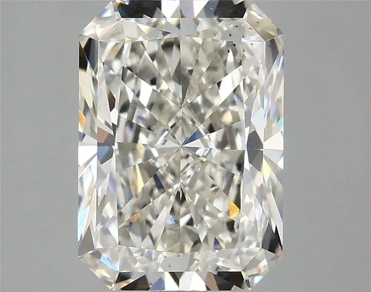 3.05ct Radiant Lab Grown Diamond (Colour H, Clarity VS2, IGI Certified)