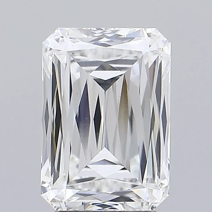 3.56ct Radiant Lab Grown Diamond (Colour E, Clarity VVS2, IGI Certified)