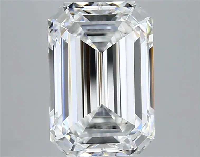 4.03ct Emerald Lab Grown Diamond (Colour D, Clarity IF, IGI Certified)