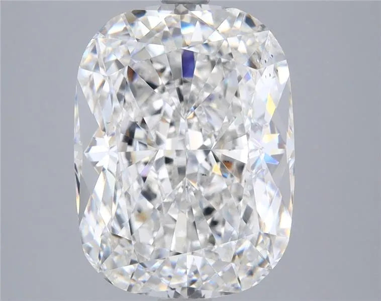 6.54ct Cushion modified Lab Grown Diamond (Colour E, Clarity VS2, IGI Certified)