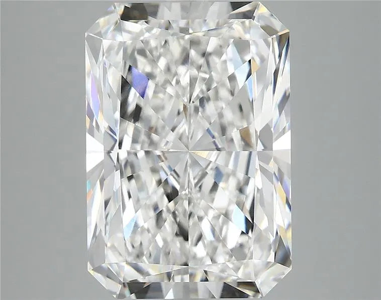 7.14ct Radiant Lab Grown Diamond (Colour E, Clarity VS1, IGI Certified)