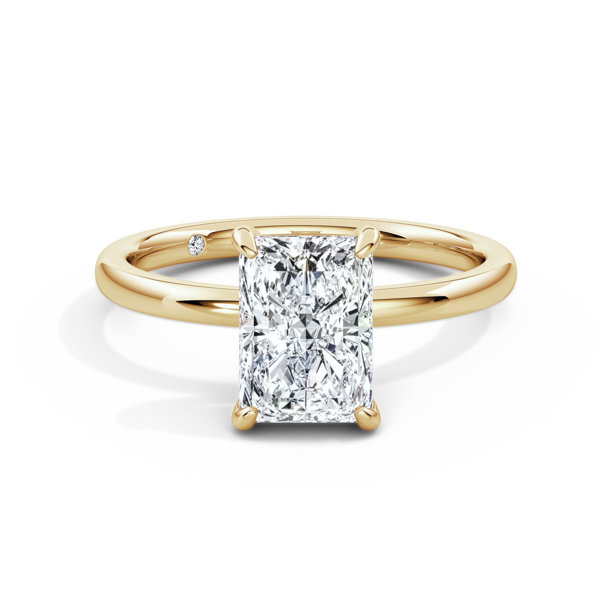 Emily 18k Yellow Gold Radiant Solitaire