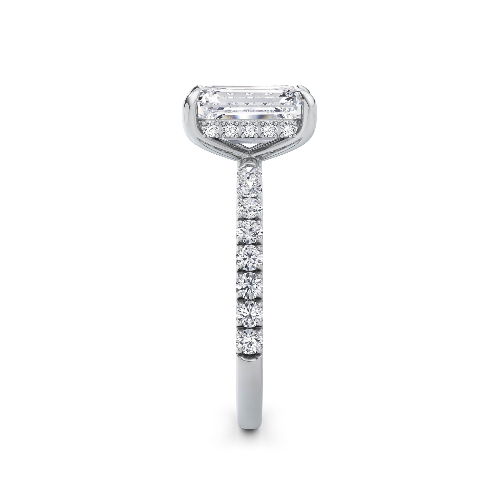 Freya 18k White Gold Emerald Diamond Band