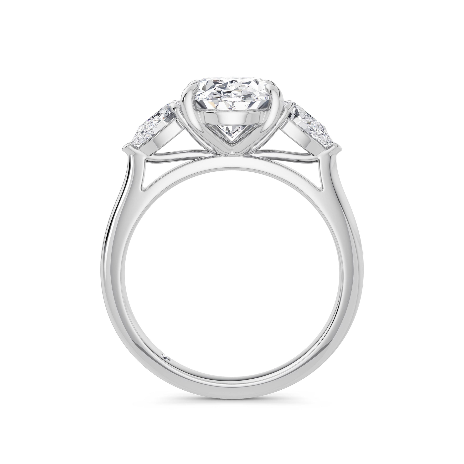 Freya 18k White Gold Oval Trilogy