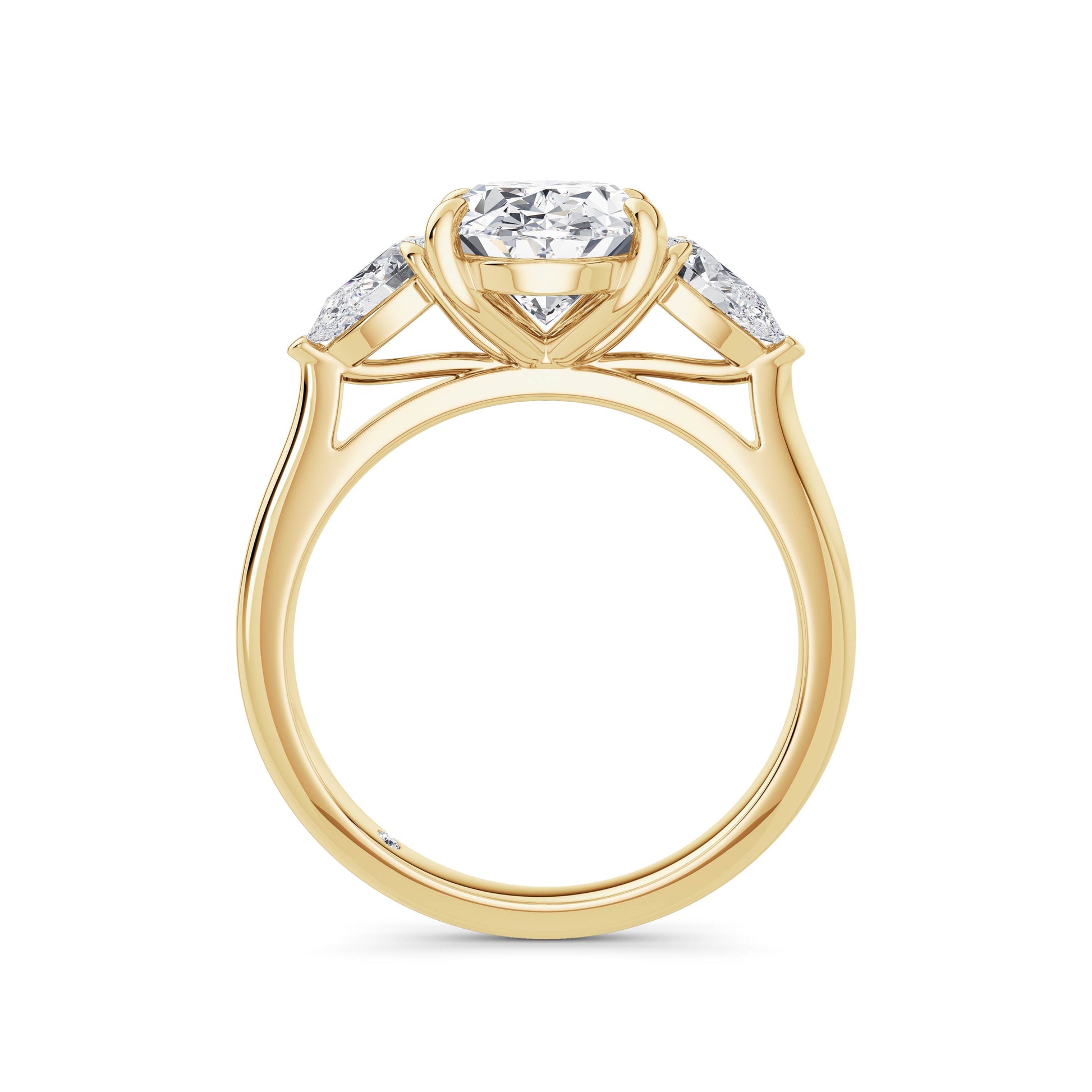 Freya 18k Yellow Gold Oval Trilogy
