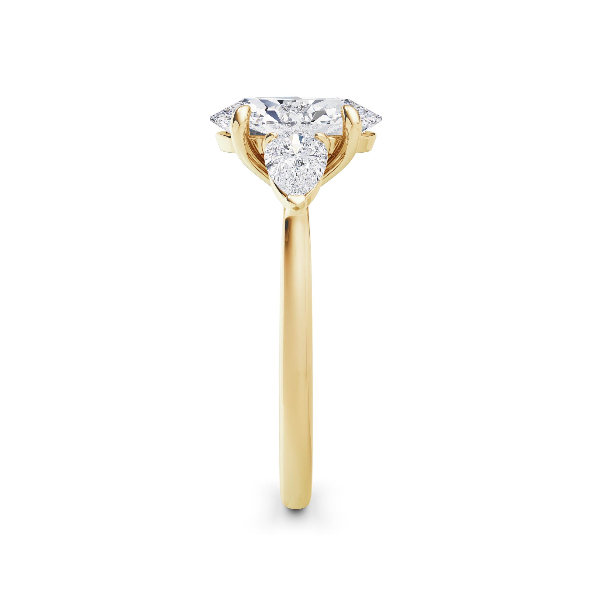 Freya 18k Yellow Gold Oval Trilogy