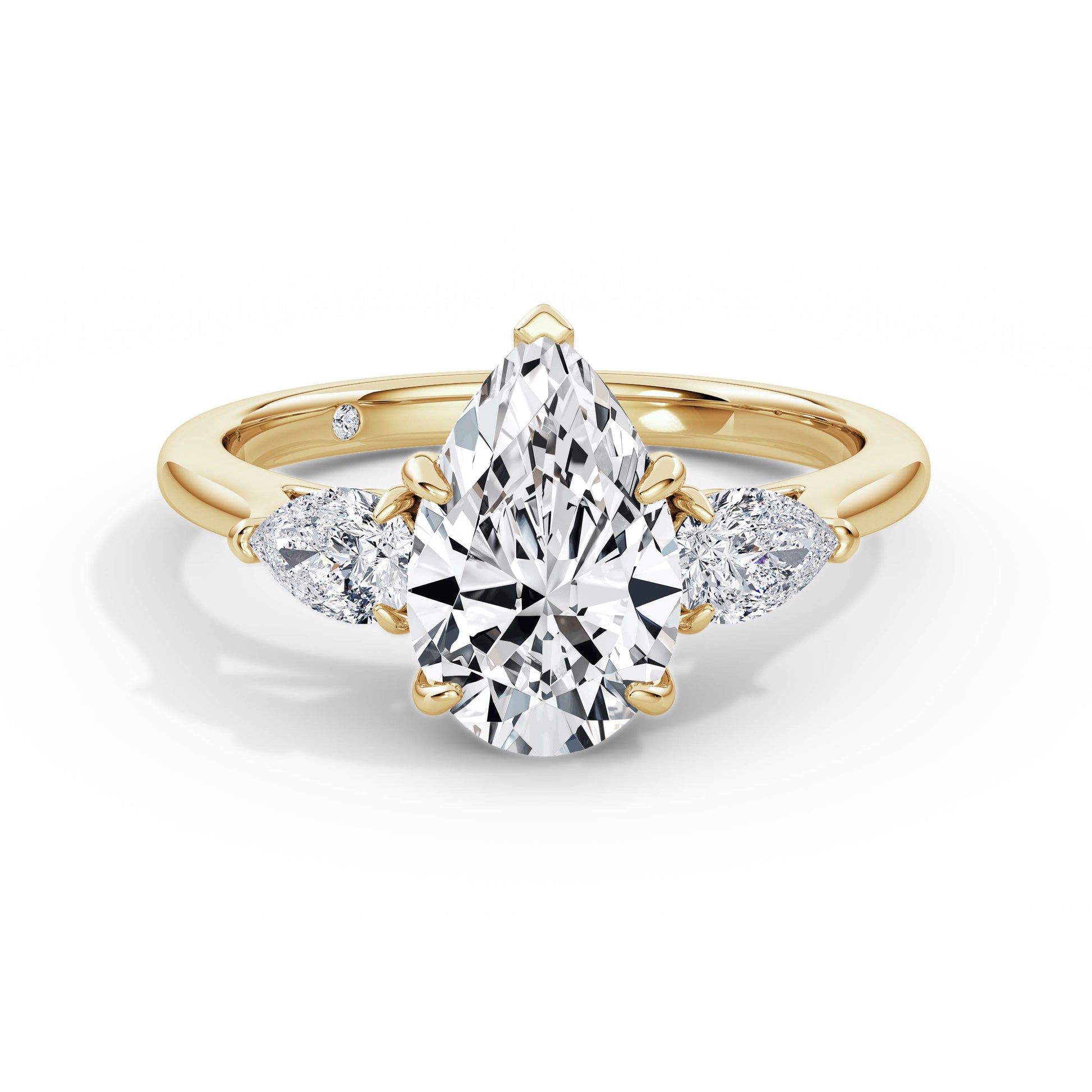 Freya 18k Yellow Gold Pear Trilogy