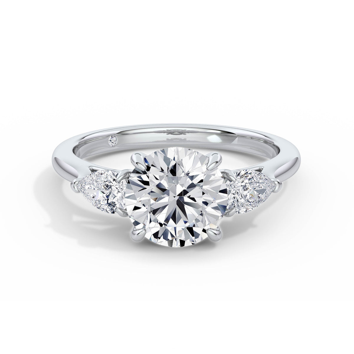 Freya 18k White Gold Round Trilogy