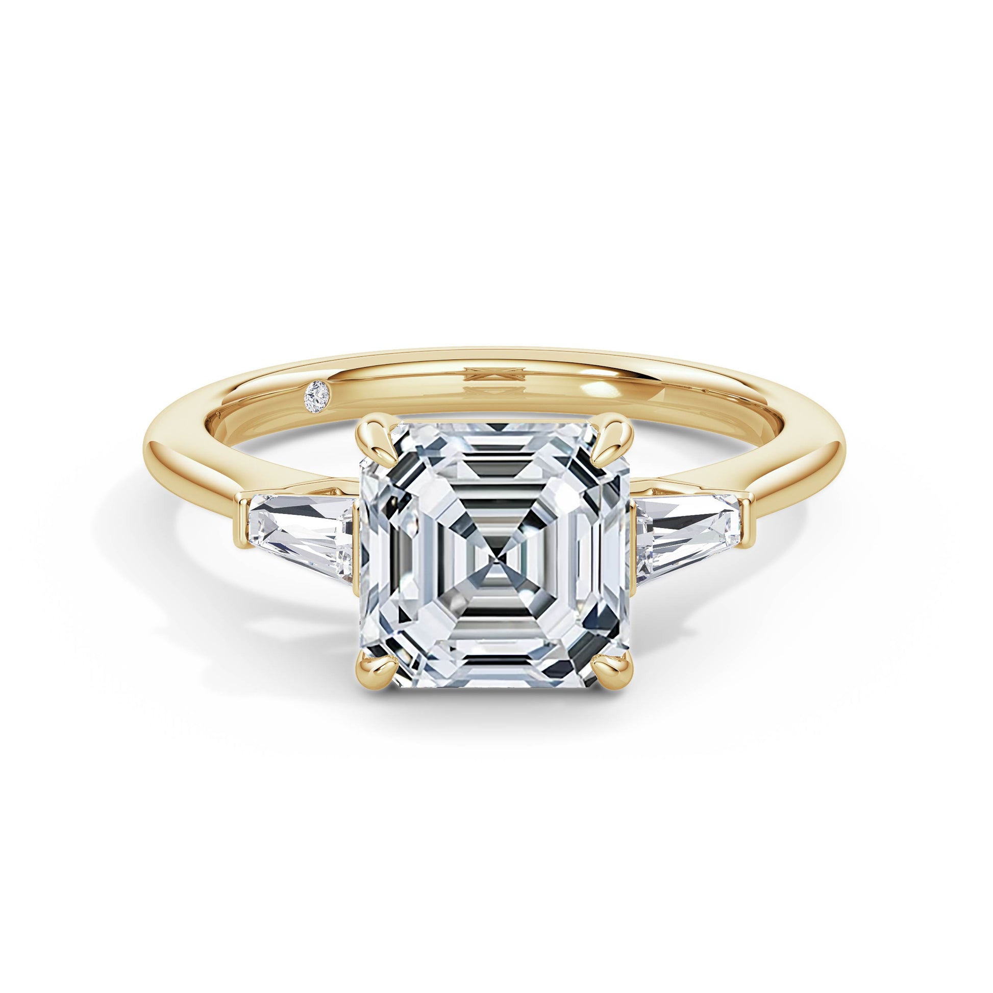 Lynne 18k Yellow Gold Asscher Trilogy