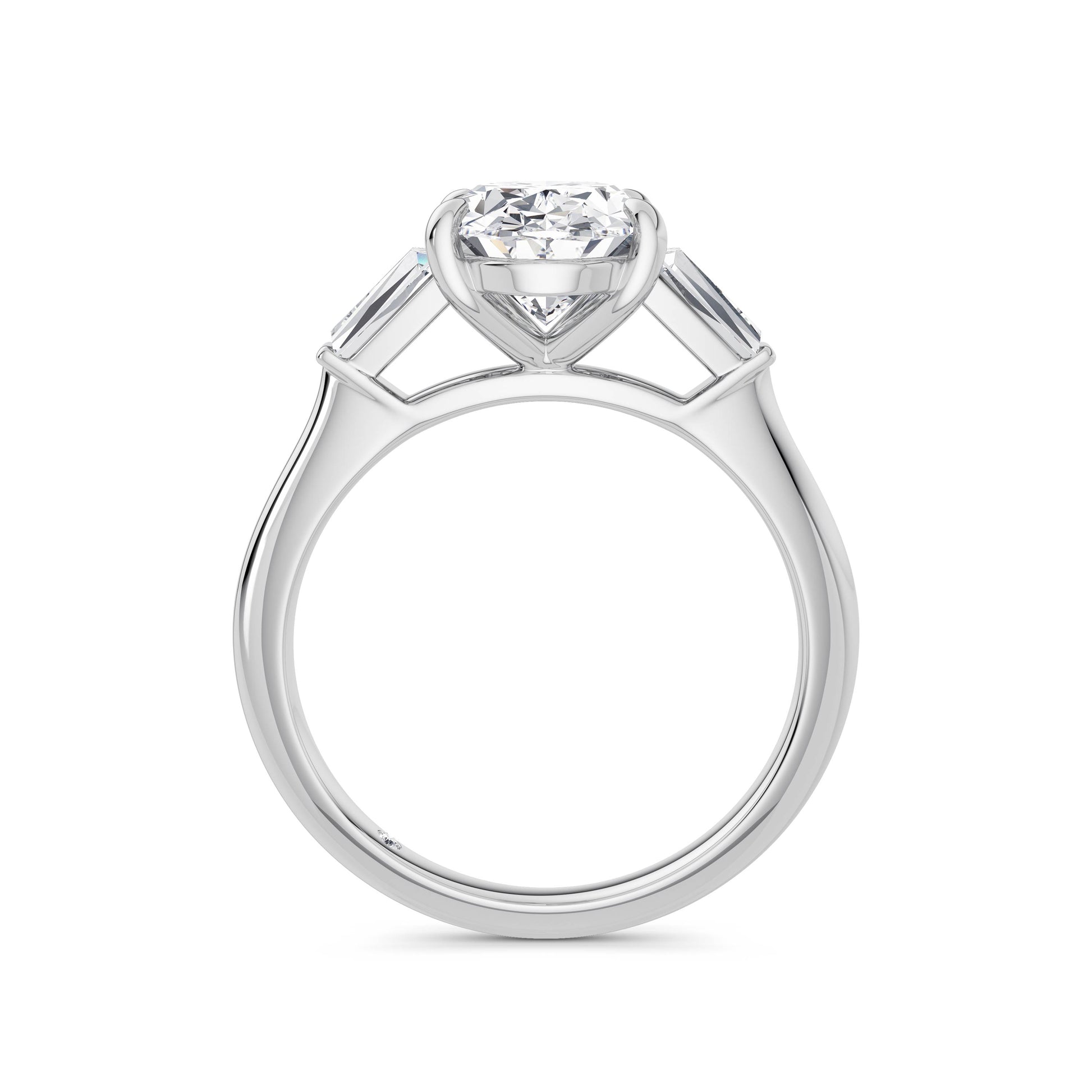 Lynne Platinum Oval Trilogy