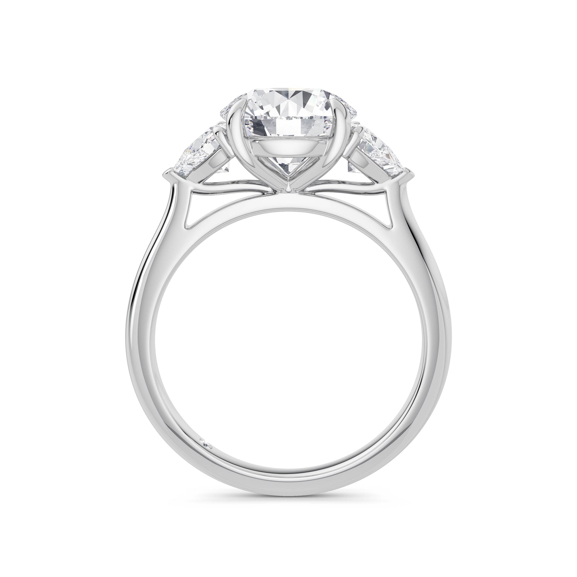 Martha 18k White Gold Round Trilogy