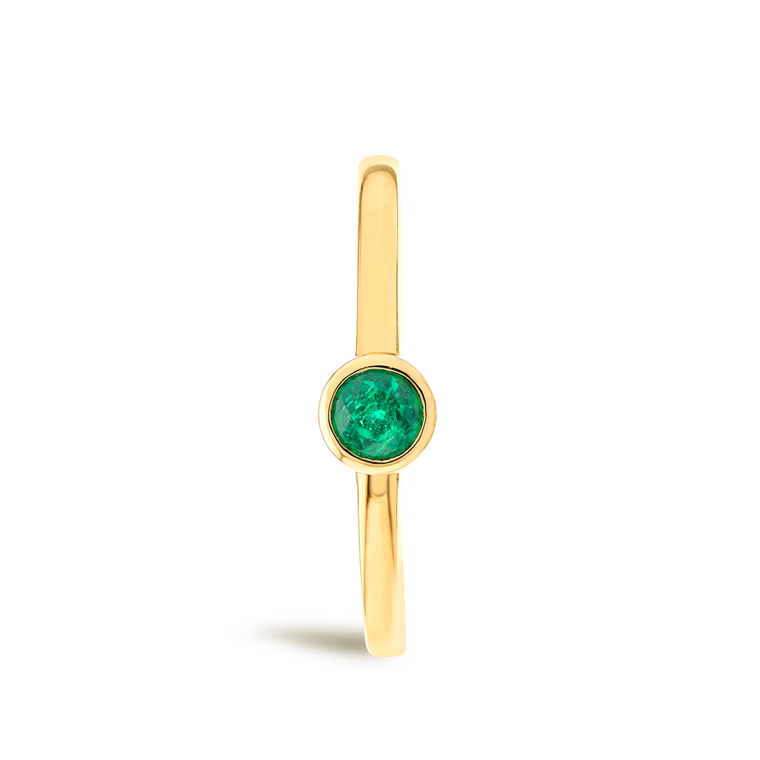 Round Green Emerald Bezel Yellow Gold Fashion Ring