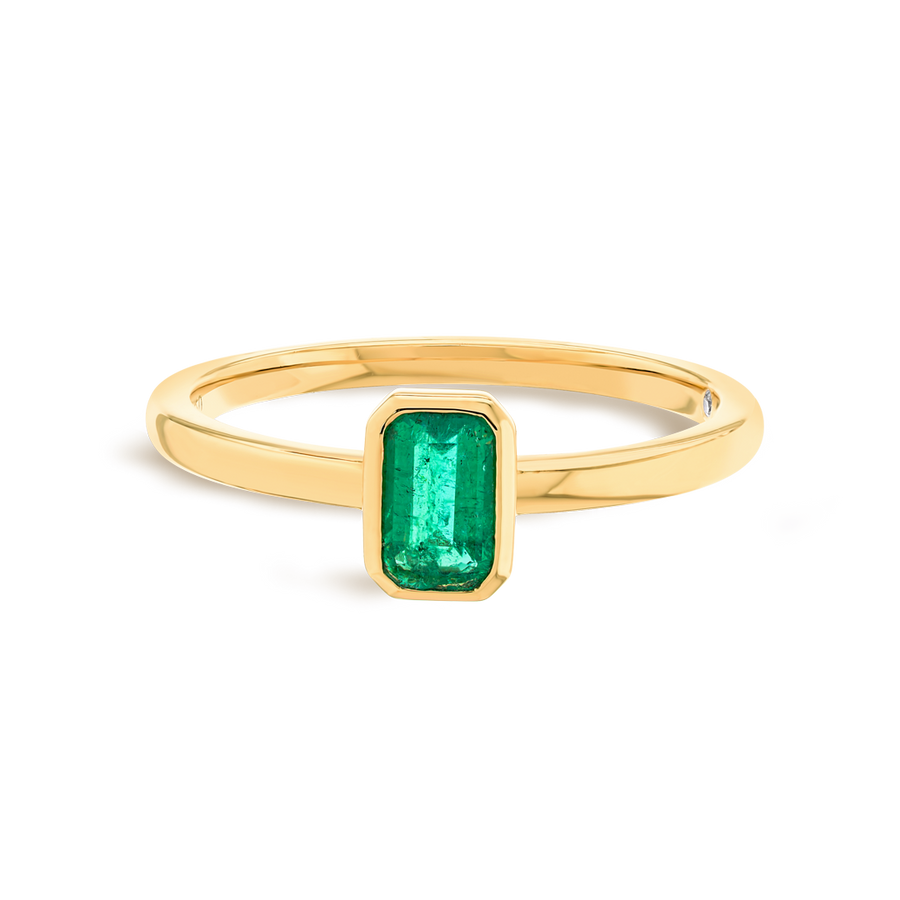 Emerald Green Emerald Bezel Yellow Gold Fashion Ring