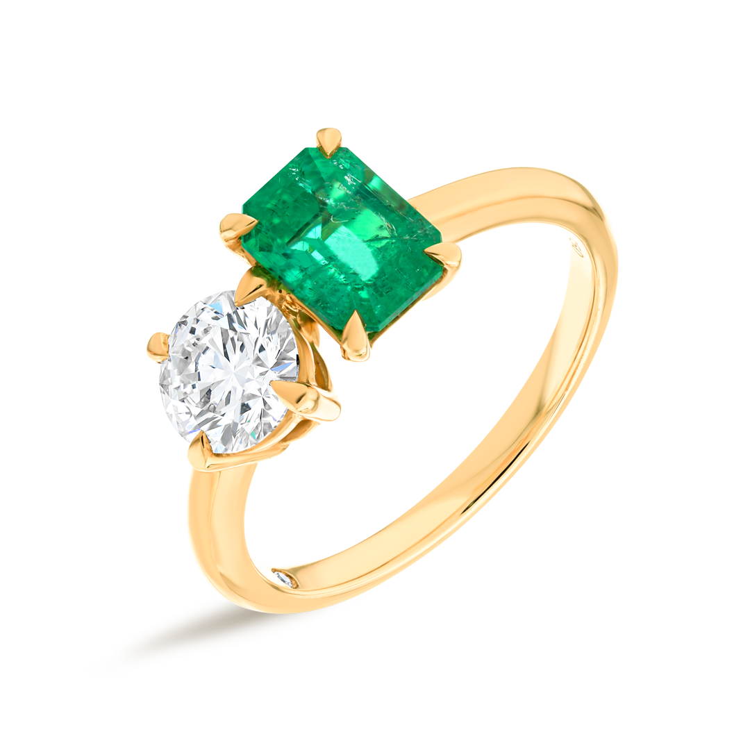 Emerald & Diamond Toi n Moi Yellow Gold Fashion Ring