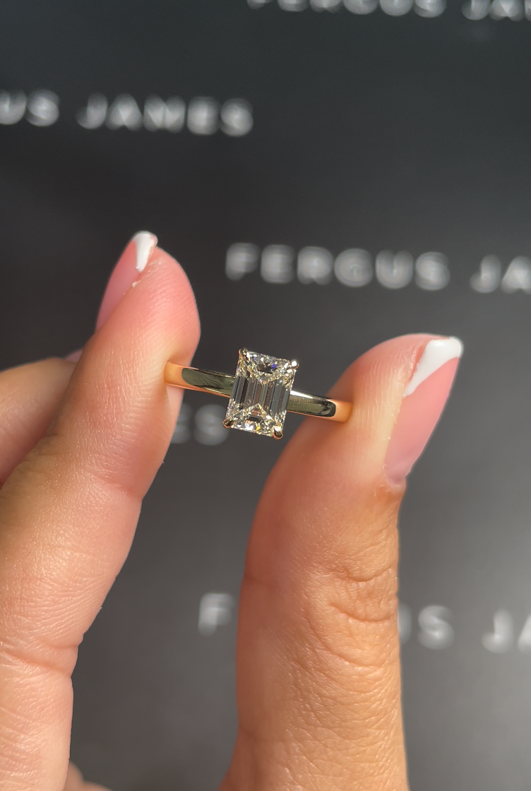 1 Carat Natural Solitaire Engagement Ring - Emerald Diamond