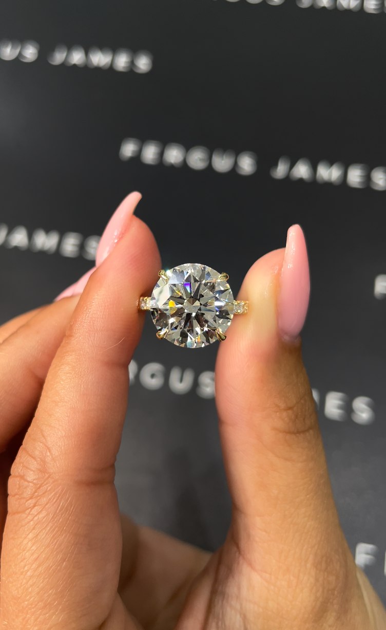 6 Carat Lab-Grown Diamond Band Engagement Ring - Round Diamond