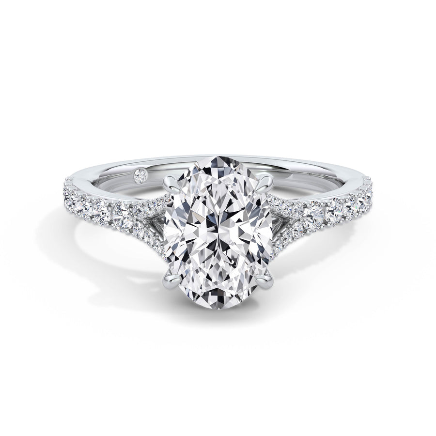 Teresa 18k White Gold Oval Diamond Band