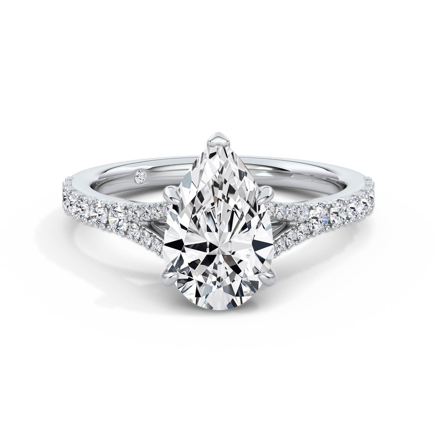 Teresa 18k White Gold Pear Diamond Band