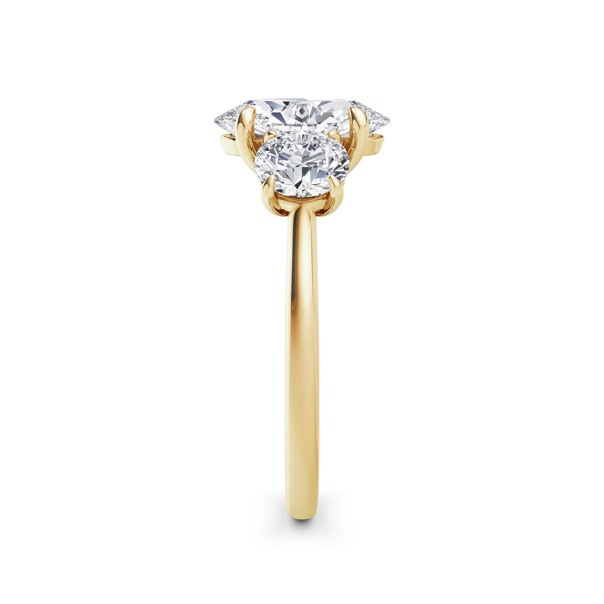 Veronica 18k Yellow Gold Oval Trilogy