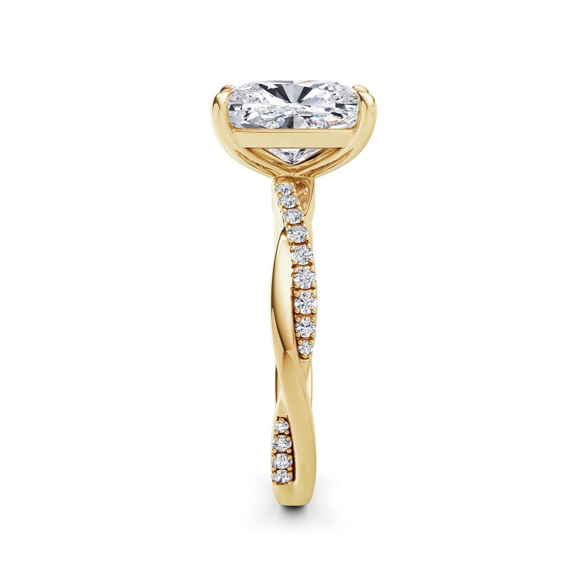 Vicky 18k Yellow Gold Elongated Cushion Diamond Band