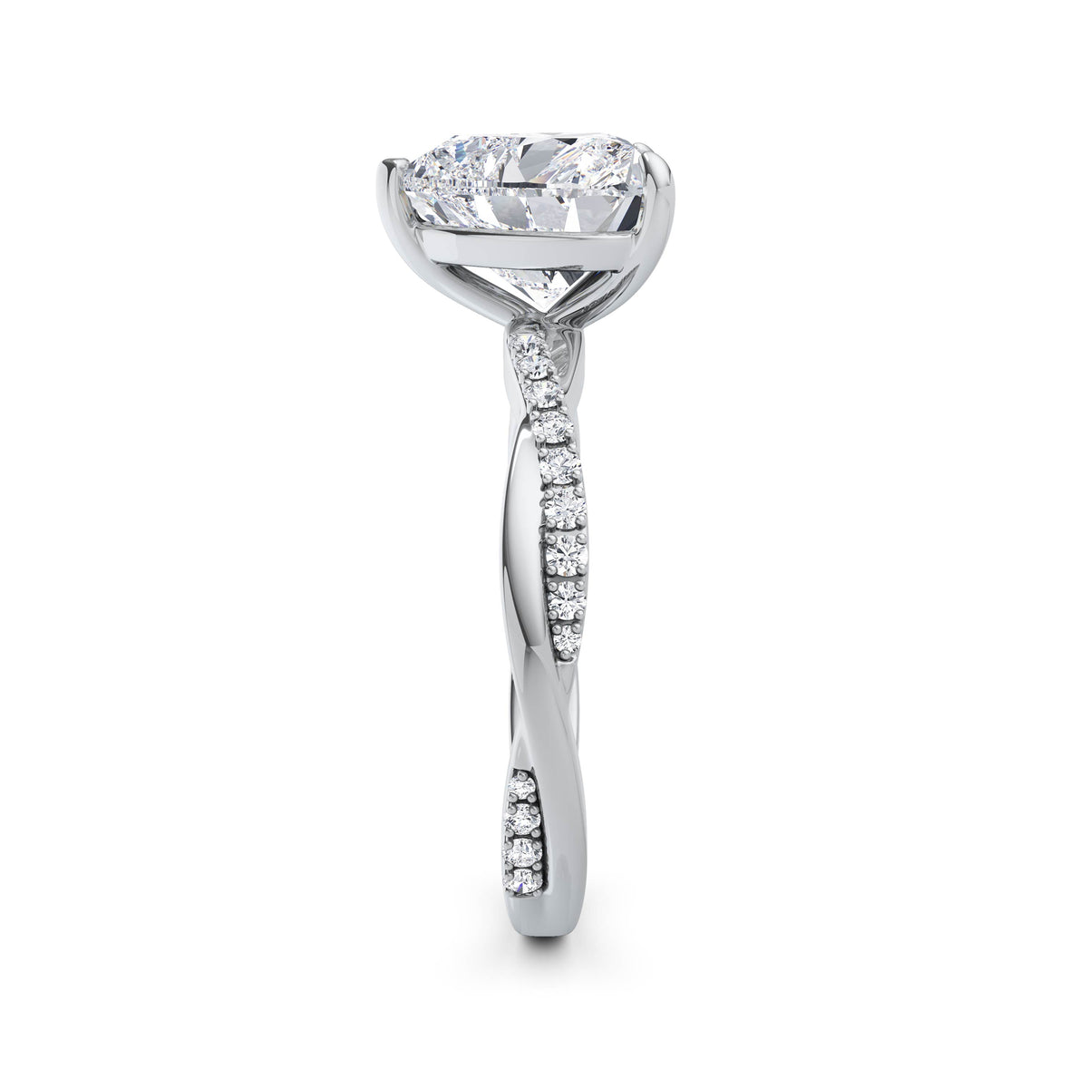 Vicky 18k White Gold Heart Diamond Band