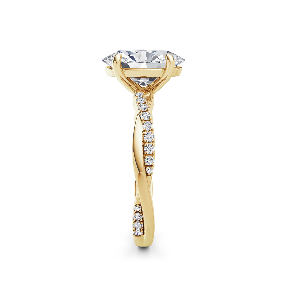 Vicky 18k Yellow Gold Oval Diamond Band