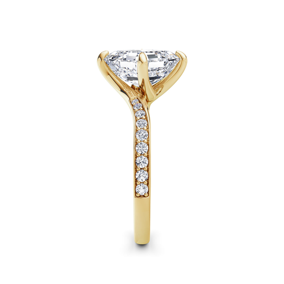 Wendy 18k Yellow Gold Asscher Diamond Band