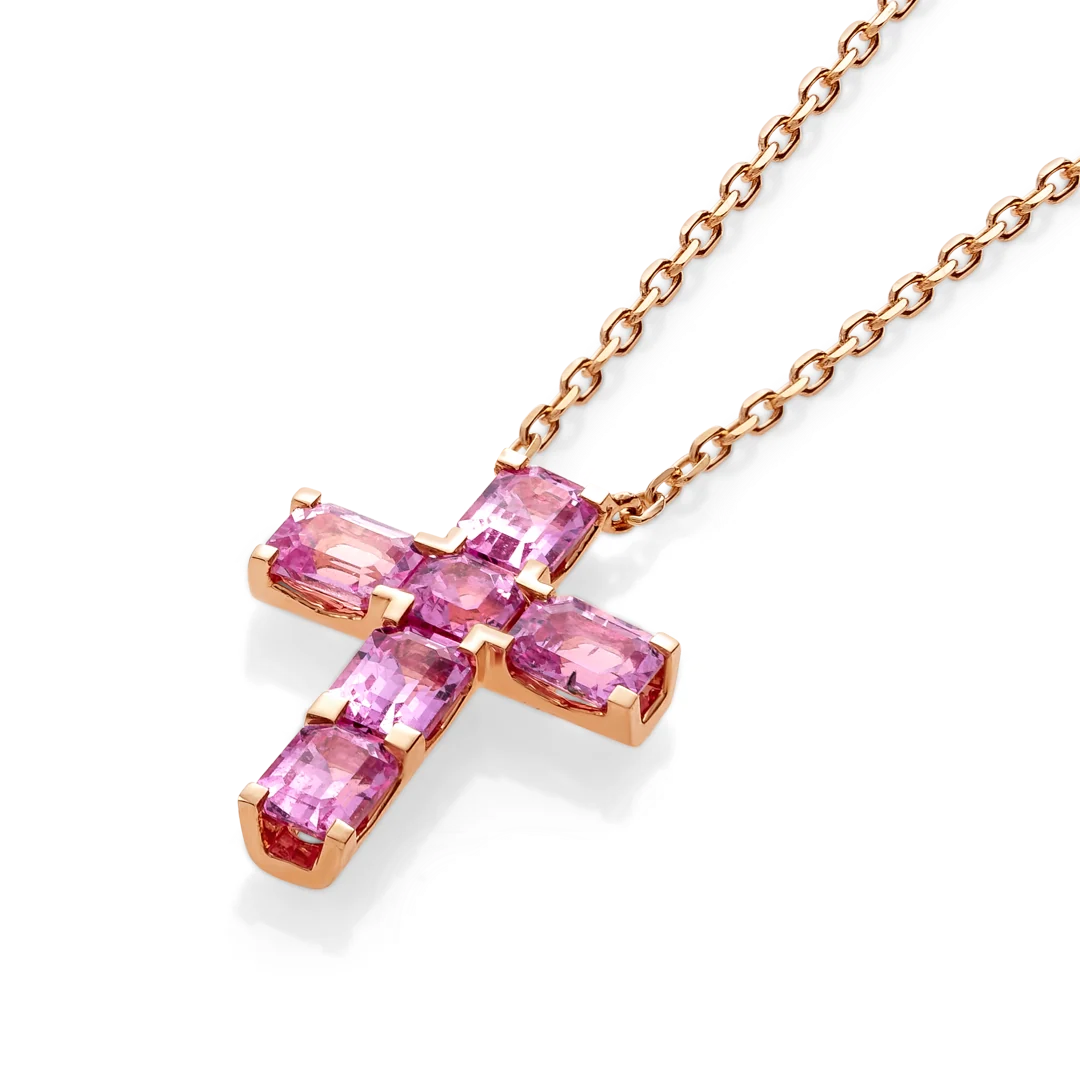 What's the Difference Between a
Pink Sapphire and a Ruby?